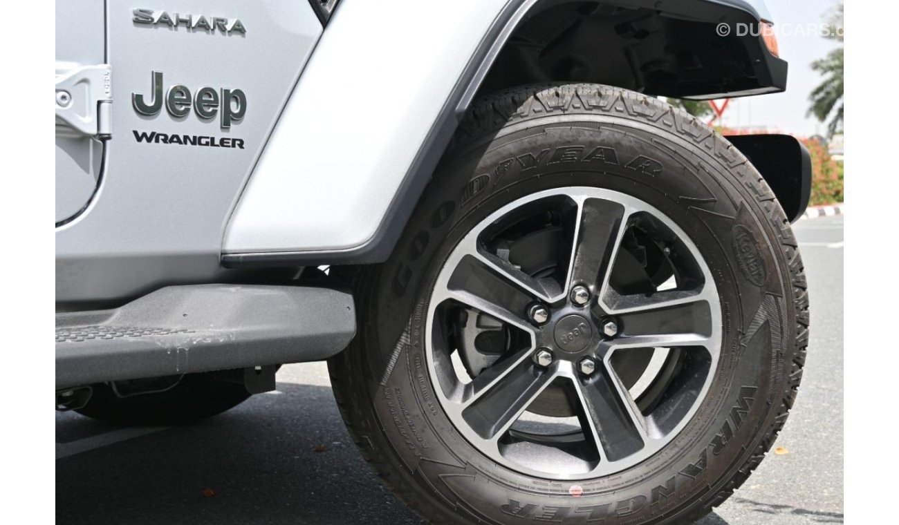 جيب رانجلر Sahara 3.6L 4WD-2023-Silver