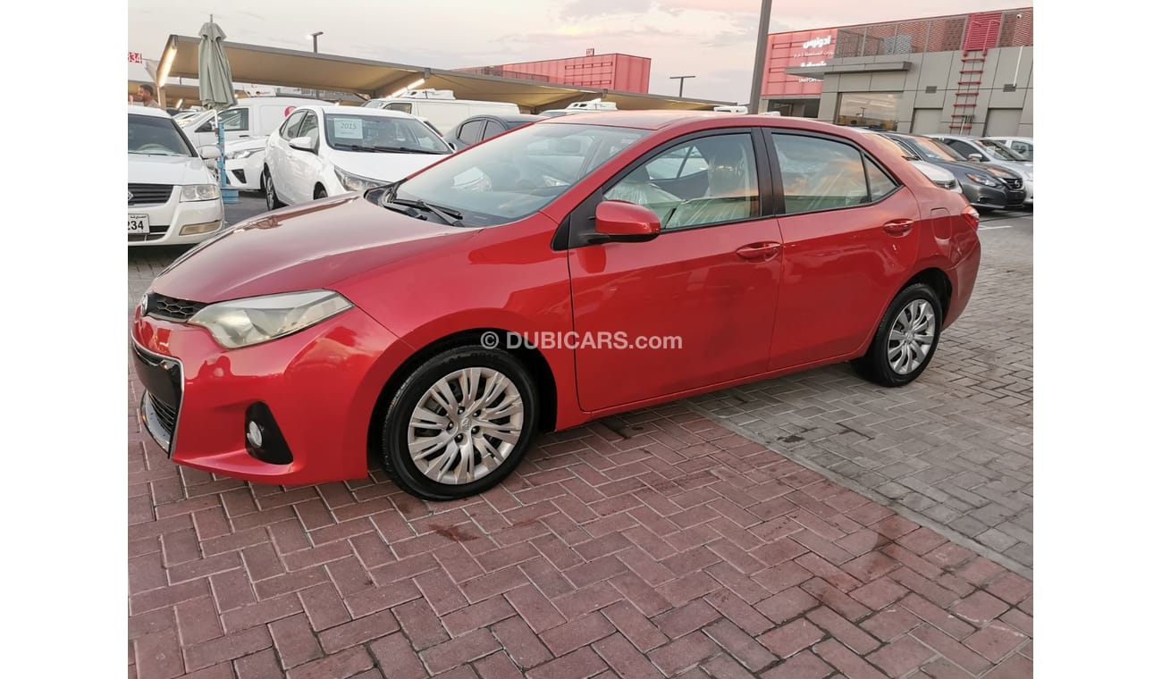 تويوتا كورولا SE تويوتا كورولا موديل 2015 وارد أمريكي بحاله ممتازة