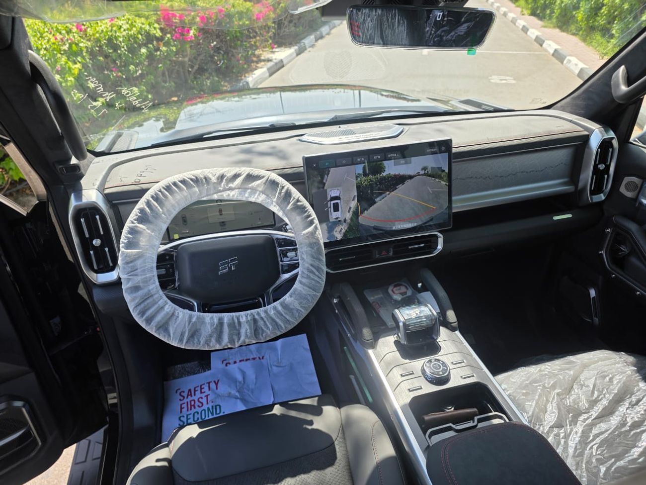 Jetour T2 Luxury 2.0L 8 GEAR SONY SOUND SYSTEM FOR LOCAl