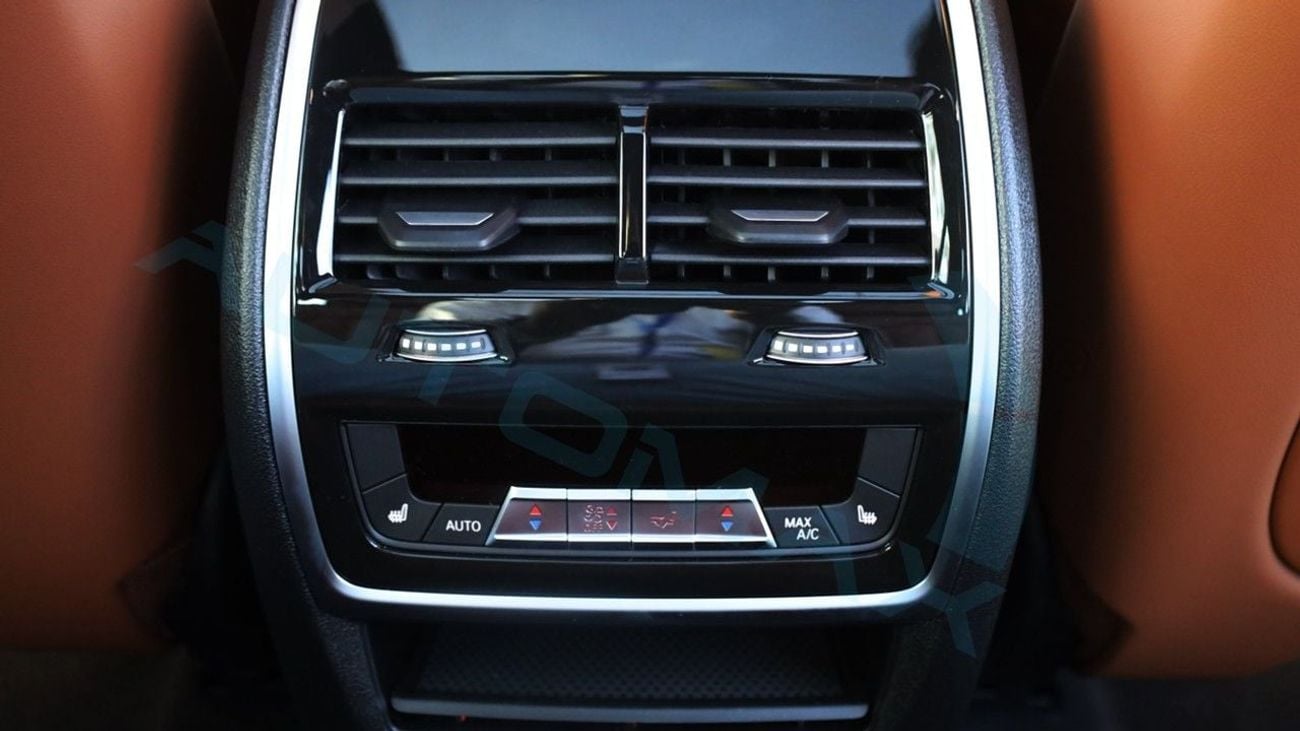 بي أم دبليو X7 (For Export , НА ЭКСПОРТ) xDrive 40i M 3.0T 2026 GCC Без пробега