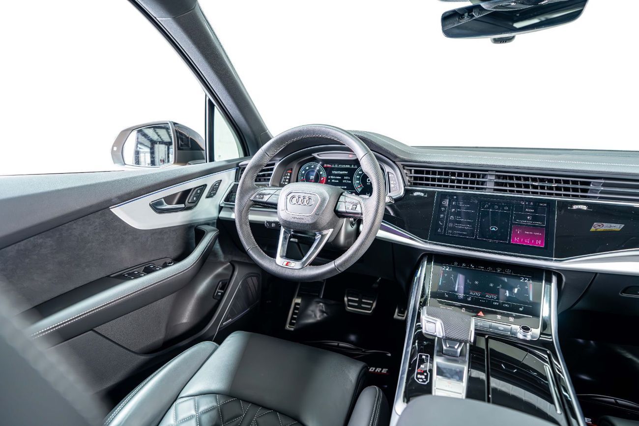 Audi SQ7 2025-Twin Turbo V8-Al Nabooda Warranty-Exclusive Color-Sports Exhaust-22 Inch Rims