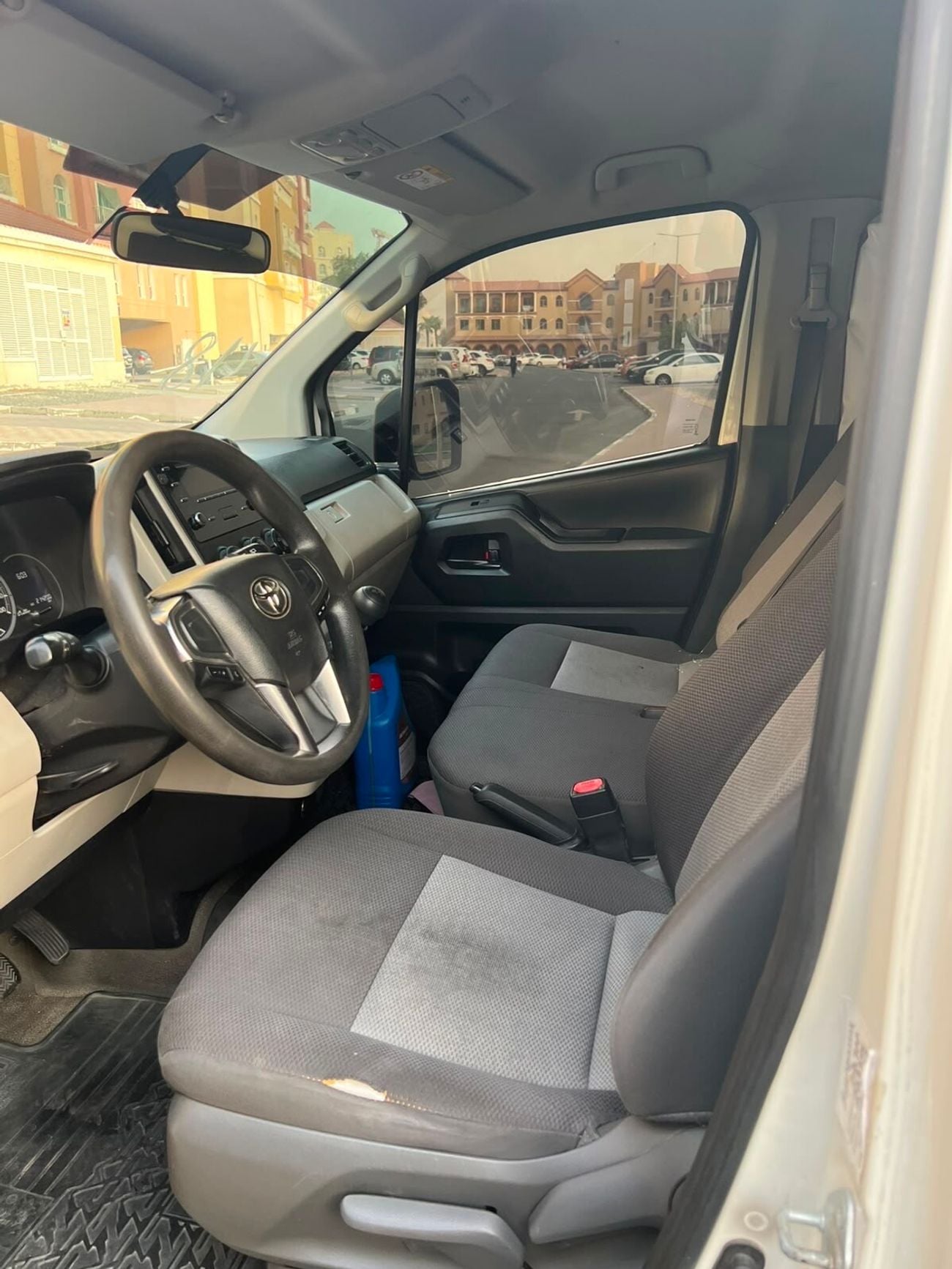 Toyota Hiace GL