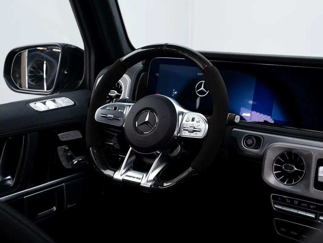 Mercedes Benz G63 AMG STD G63 AMG | 2 YEARS WARRANTY | Full Option