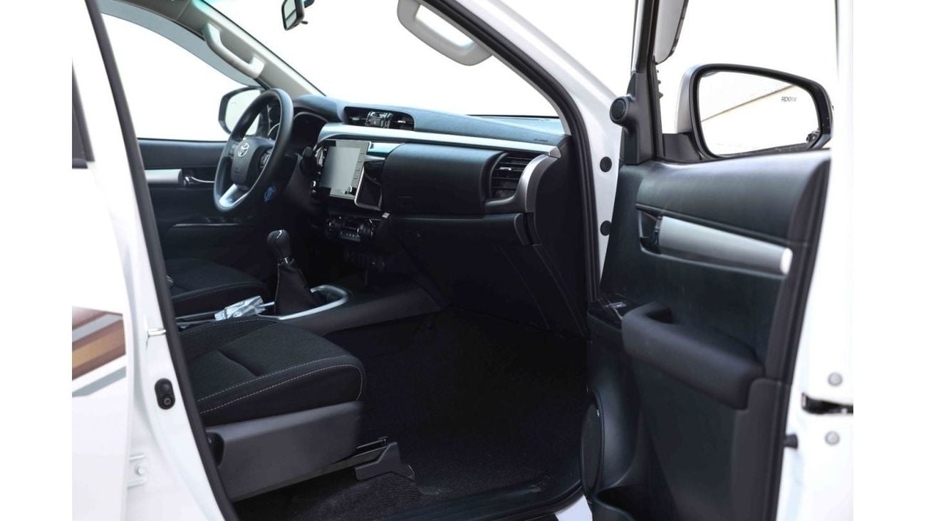 Toyota Hilux 2024 Toyota Hilux 4x4 DC 2.7 HI - Platinum White Pearl inside Maroon | Export Only