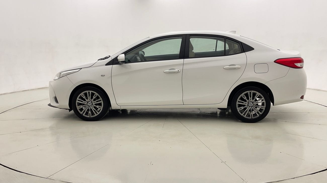 تويوتا يارس SE 1.5 | بدون دفعة مقدمة | اختبار القيادة في المنزل