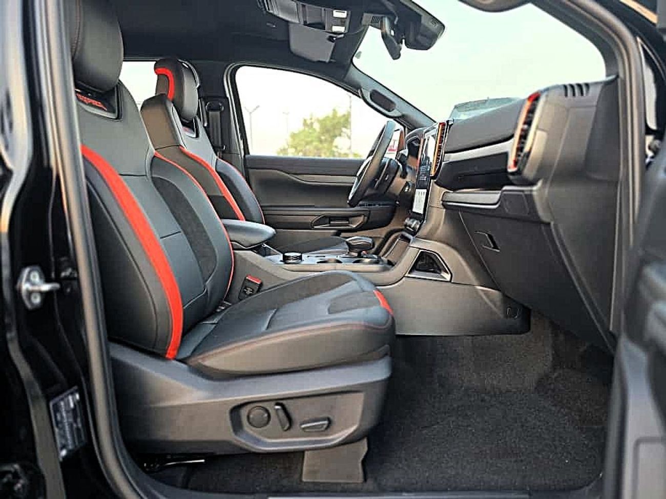 Ford Ranger Raptor FORD Ranger Raptor full Option  2.0l T A/T DIESEL 2025 MODEL