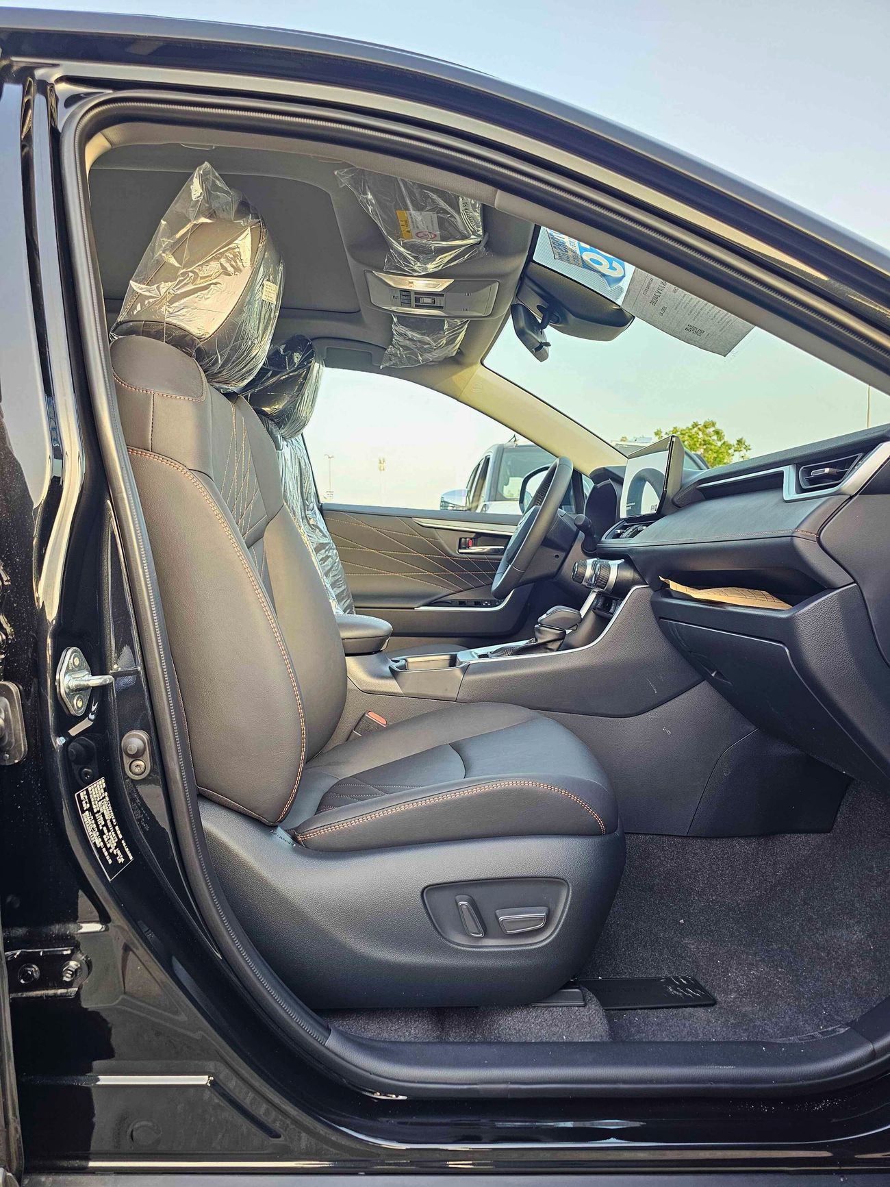 Toyota RAV4 STYLE PLUS /  2.0L Petrol / 360* Cameras With Panoramic Roof / FULL OPTION (CODE # STYLE PLUS)