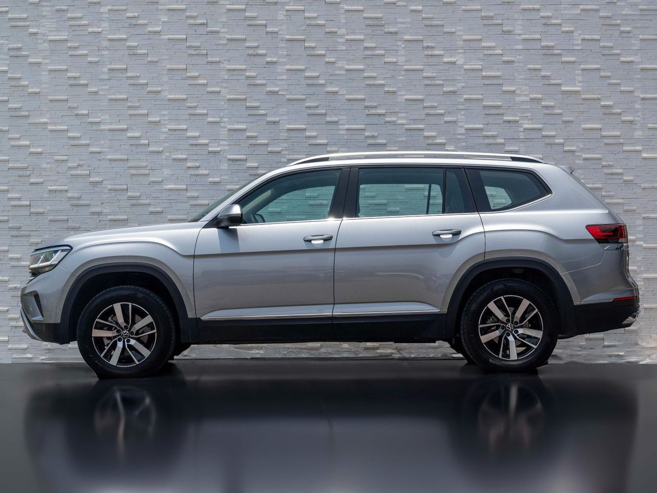 Volkswagen Teramont AED 2,516 PM • COMFORT-LINE • OFFICIAL VW WARRANTY UNTIL 2026 • PRISTINE CONDITION