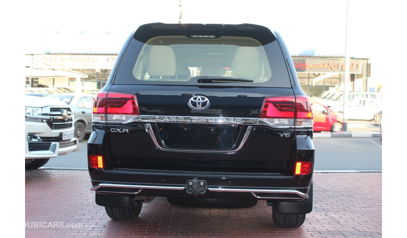 Toyota Land Cruiser (2017) GXR V6 GCC