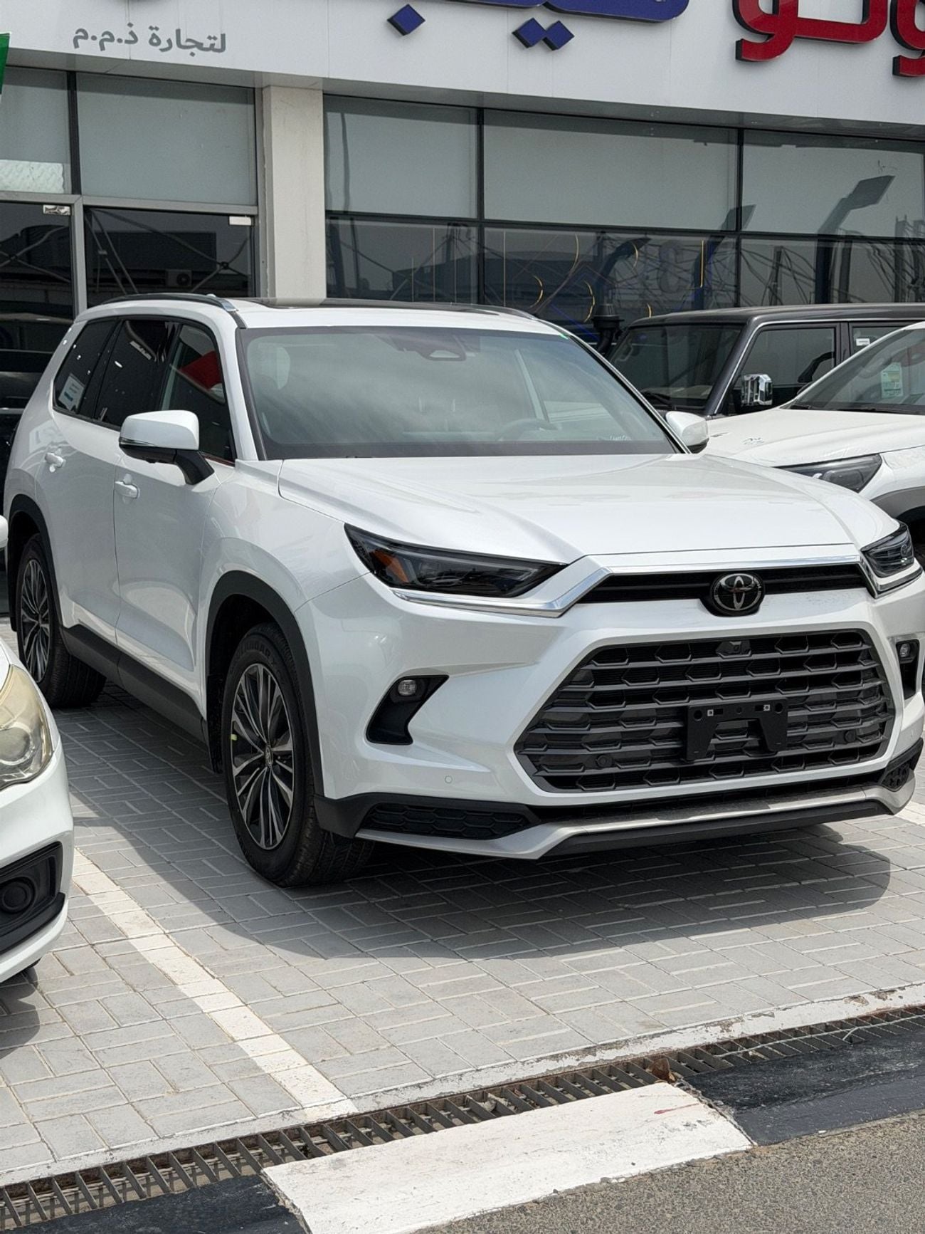 Toyota Grand Highlander Platinum Hybrid Max