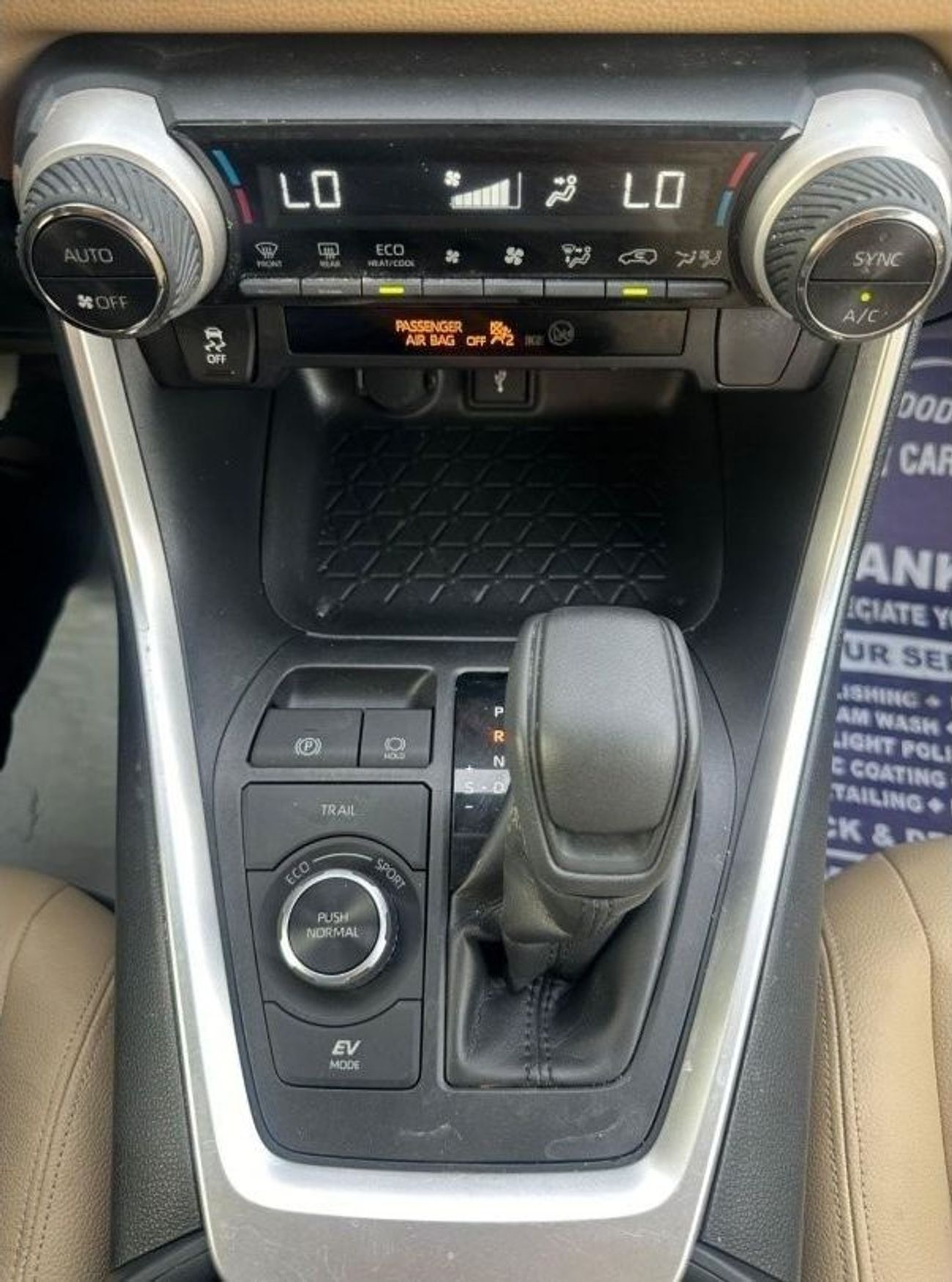 Toyota RAV4 hybrid Toyota Rav4 XLE 2020