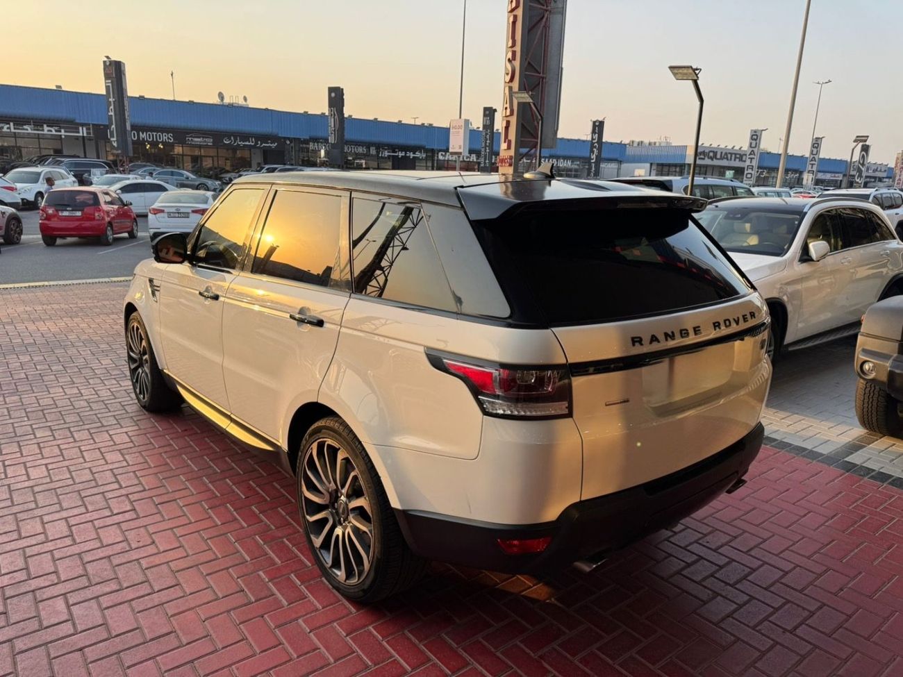 Land Rover Range Rover HSE 3.0L (380 HP)