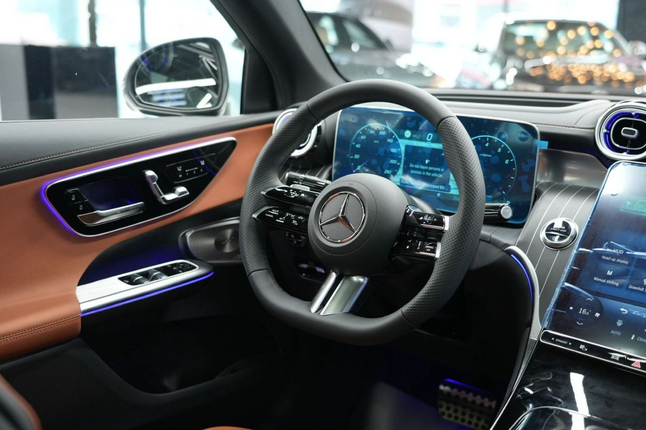 مرسيدس بنز GLC كوبيه 200 Mercedes-Benz GLC 200 Coupe | 2026 GCC 0 km | Agency Warranty |  Premium Plus