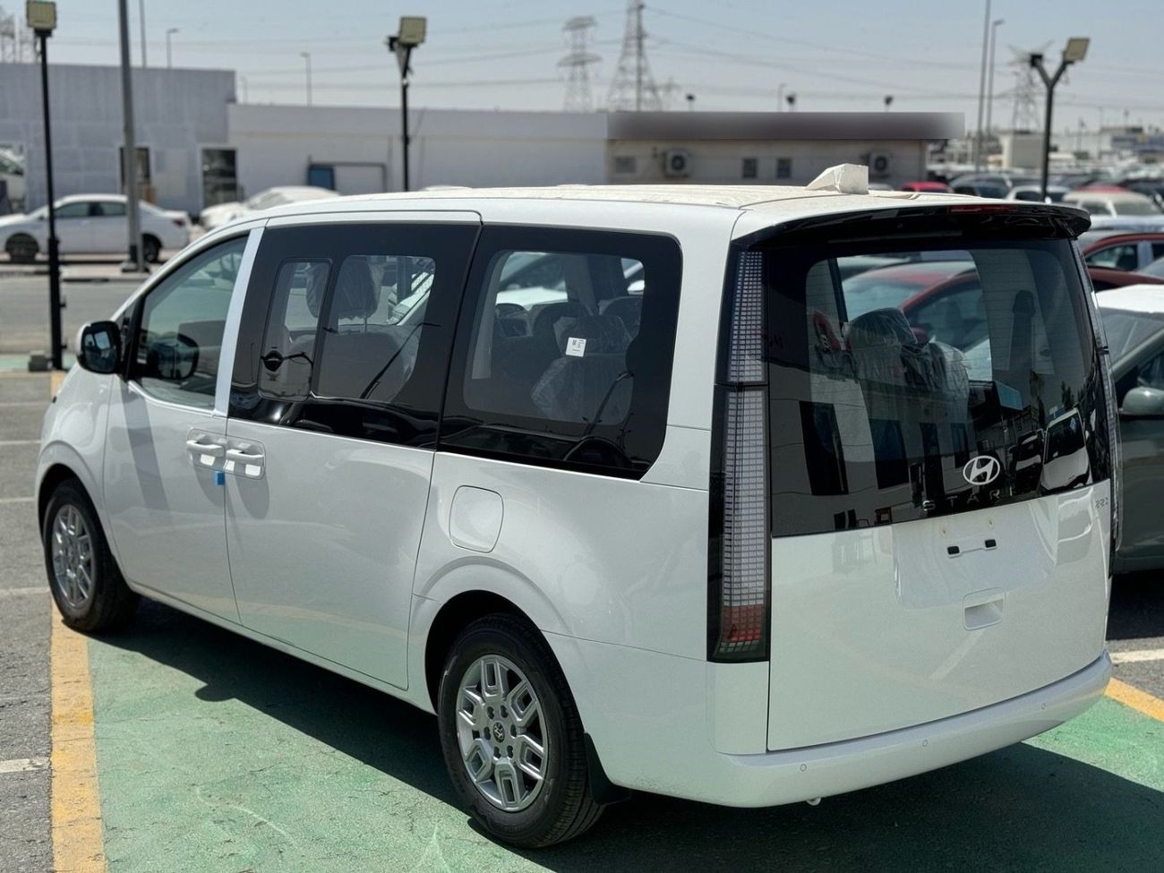 هيونداي ستاريا HYUNDAI STARIA 2.2L ( DSL) - 2025