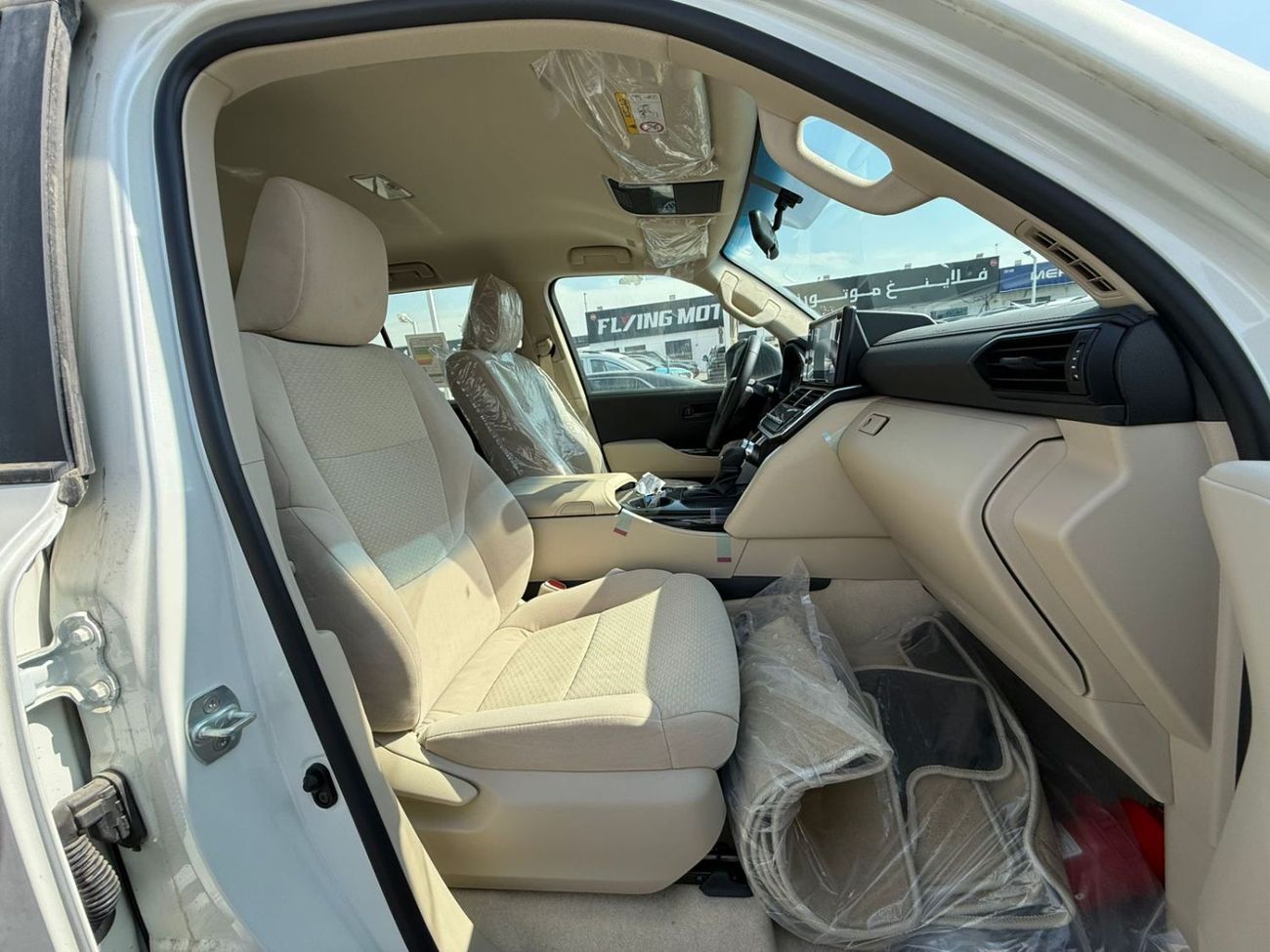 Toyota Land Cruiser Land Cruiser GXR-E 3.3L Diesel Twin Turbo , Basic Option , 2025 Model