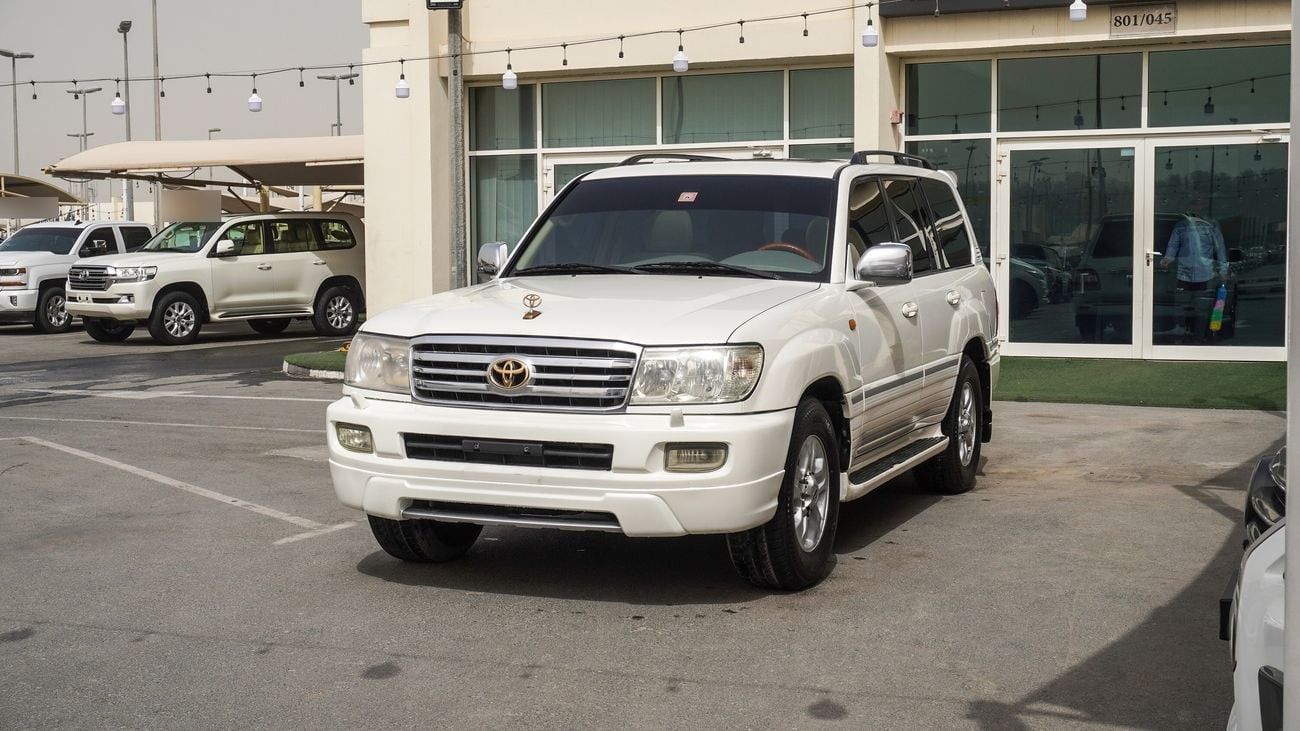 Toyota Land Cruiser GXR V6