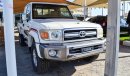 Toyota Land Cruiser Pick Up LX V6