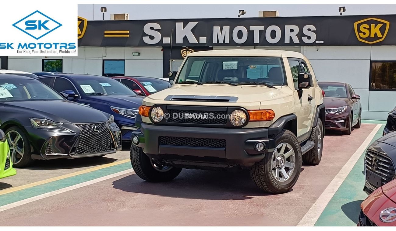 Toyota FJ Cruiser 4.0L PETROL / REAR CAMERA / DIFF LOCK / GCC SPECS / 4WD (CODE # 67859)