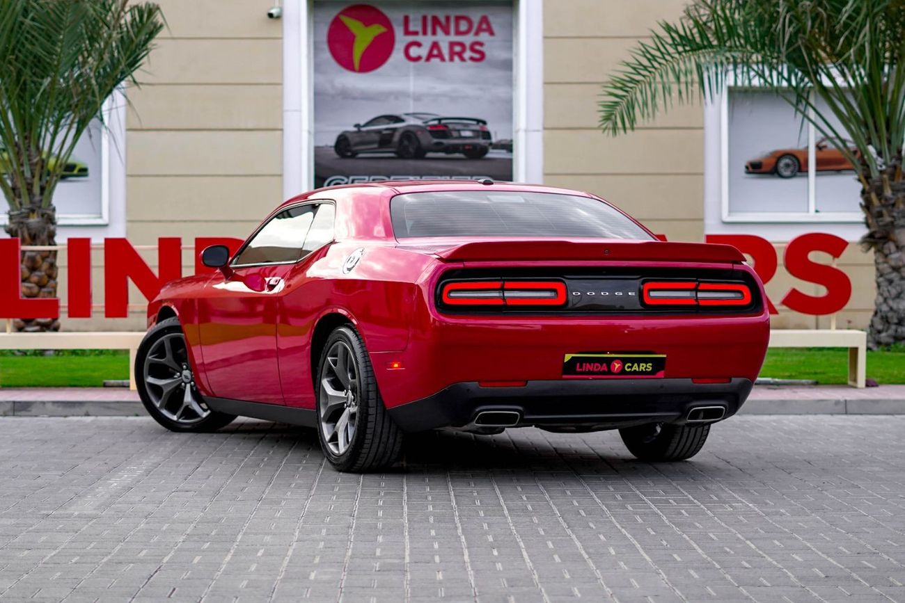 Dodge Challenger SXT