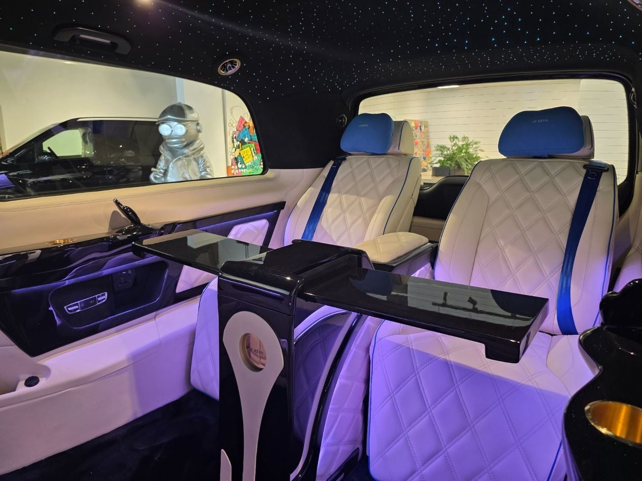 Mercedes-Benz V 300 2026 “LE REVE” – Handcrafted by ROYAL CUSTOMS in Dubai (5 Year Warranty)