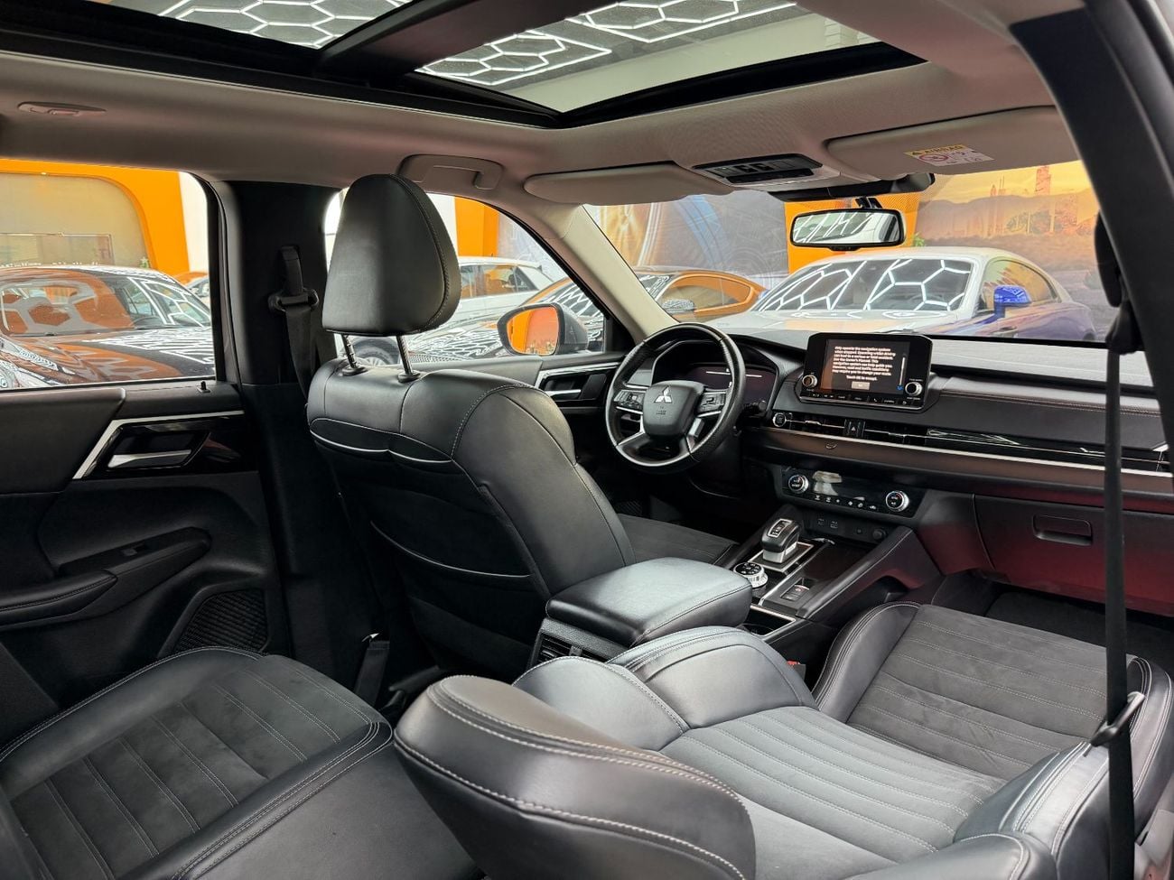 Mitsubishi Outlander GLX High 2.4L