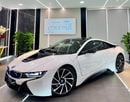 بي أم دبليو i8 STD LUXURY || GCC I| TOP RANGE I| FUTURISTIC DESIGN || CONDITION || LOW MILEAGE