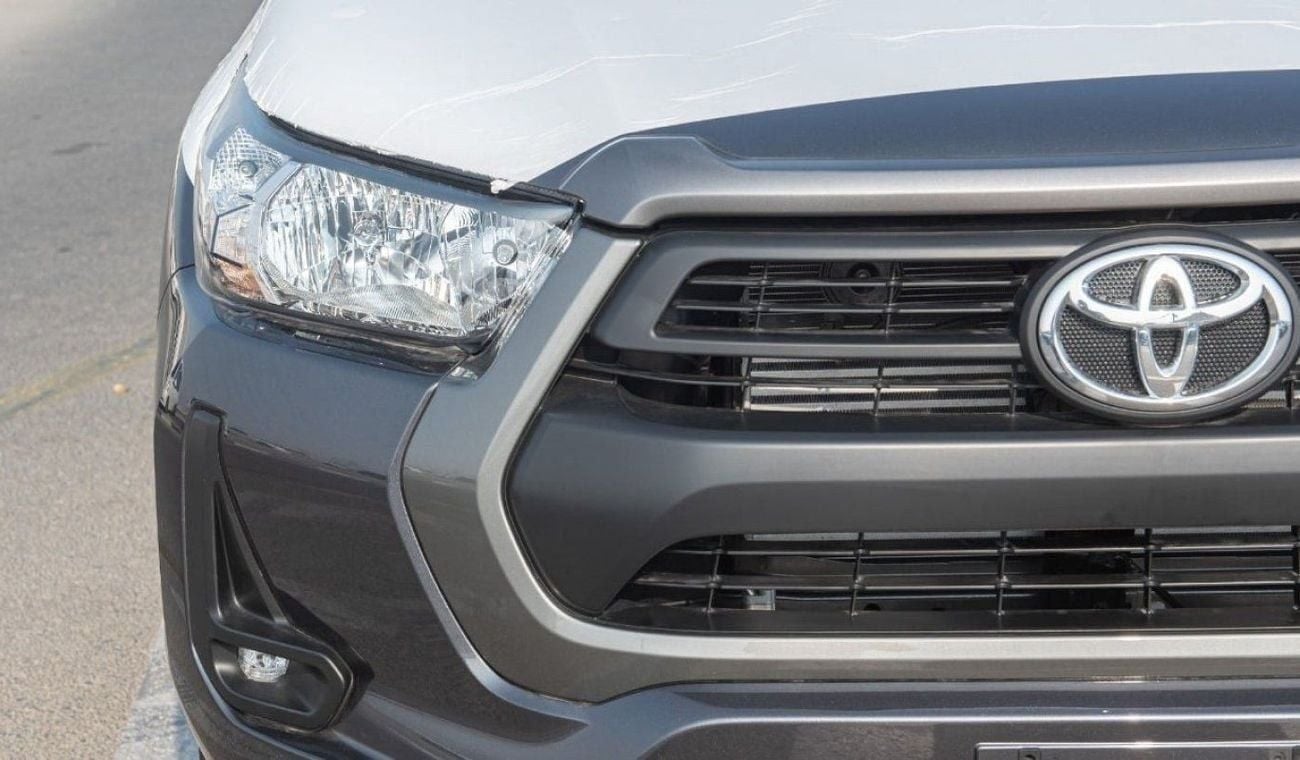 Toyota Hilux SGLX TOYOTA HILUX 2.4L MID OPTION A/T MY2025 FOR EXPORT