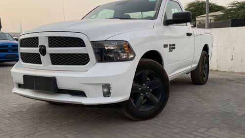 RAM 1500 Classic 1500  5.7 petrol hemi V 8 single cab model 2022