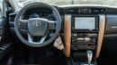 تويوتا فورتونر 2025 Toyota Fortuner 4.0L AT Petrol (White-Tan) (Qatar Spec)