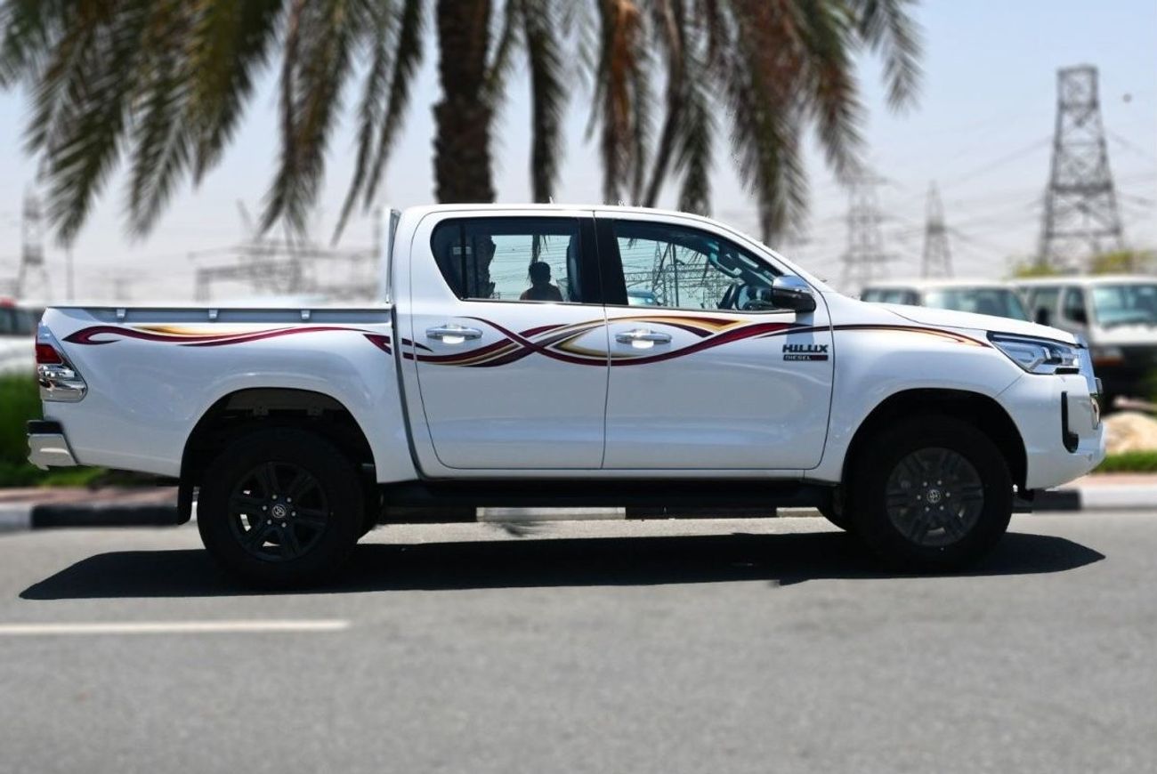 تويوتا هيلوكس تويوتا هايلكس SRS 4X4 ديزل 2.4 لتر 2024