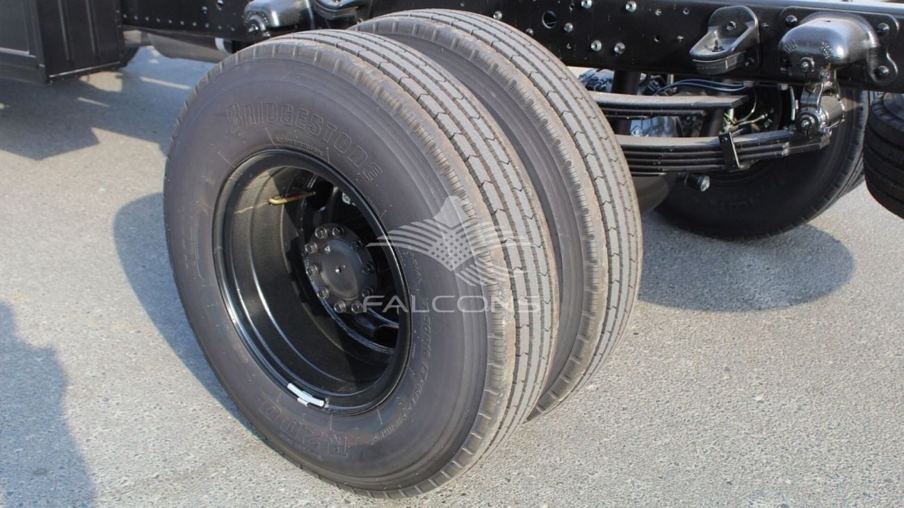 هينو 300 XZU 710L Wide Cab 2WD – 6.5 Ton