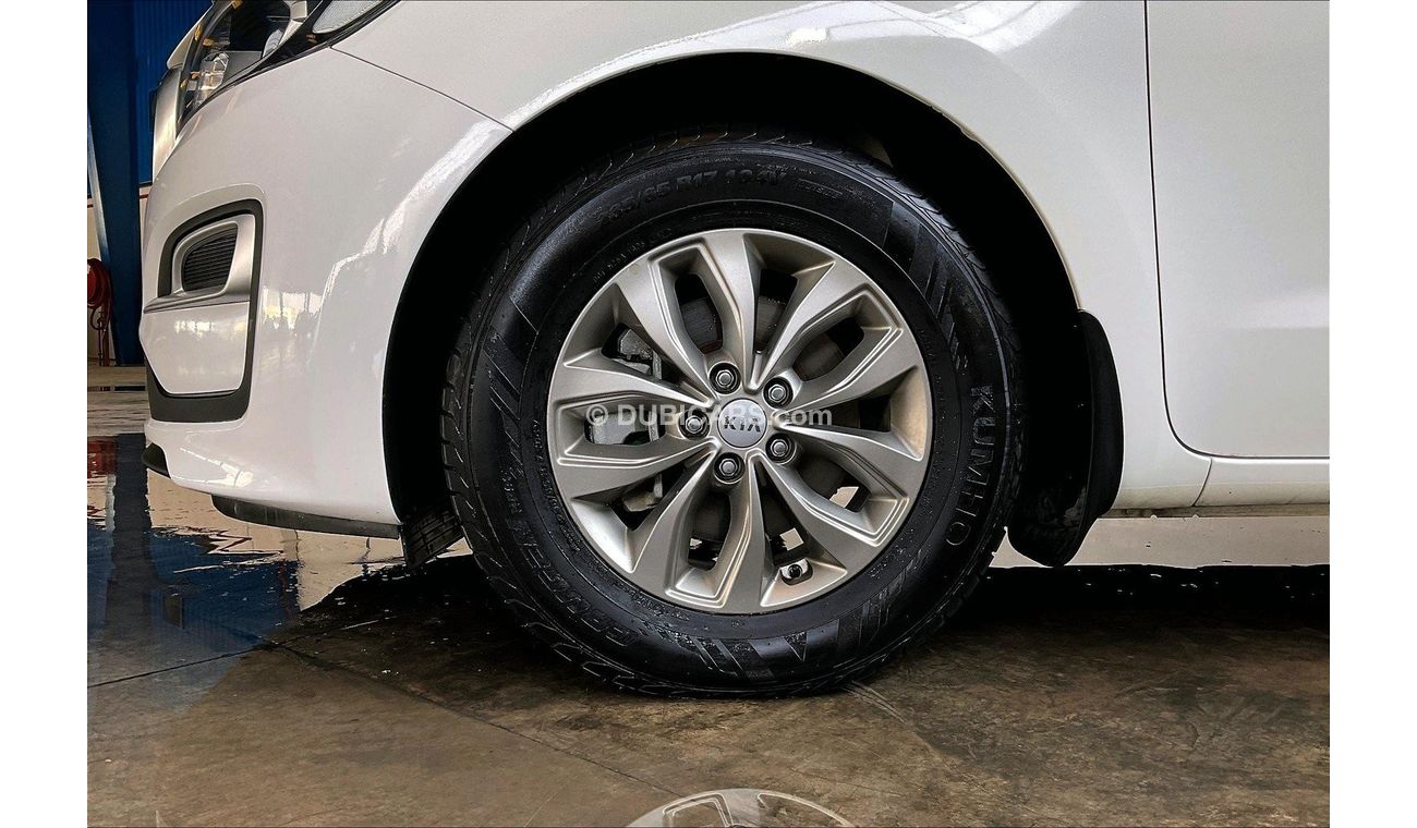 كيا كارنيفال LX