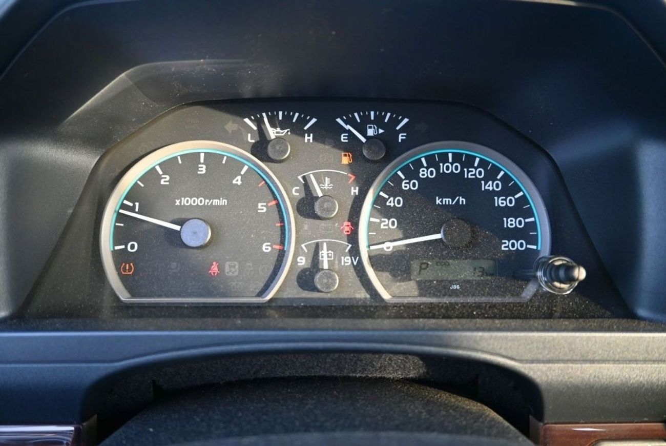 تويوتا لاند كروزر 70 Toyota Land Cruiser LC71 MODEL 2024 DIESEL 2.8L GCC