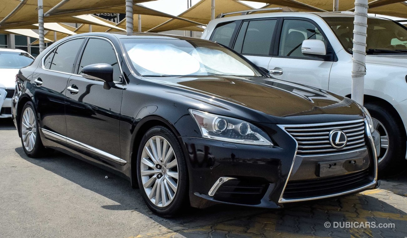 Lexus LS460