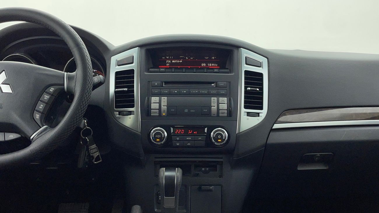 ميتسوبيشي باجيرو GLS HIGHLINE 3.8 | بدون دفعة مقدمة | اختبار القيادة في المنزل