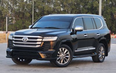 Toyota Land Cruiser GXR V6 UPGRADE 2024