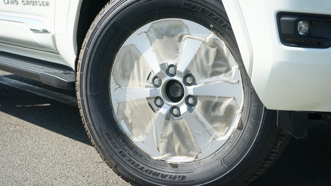 Toyota Land Cruiser GXR