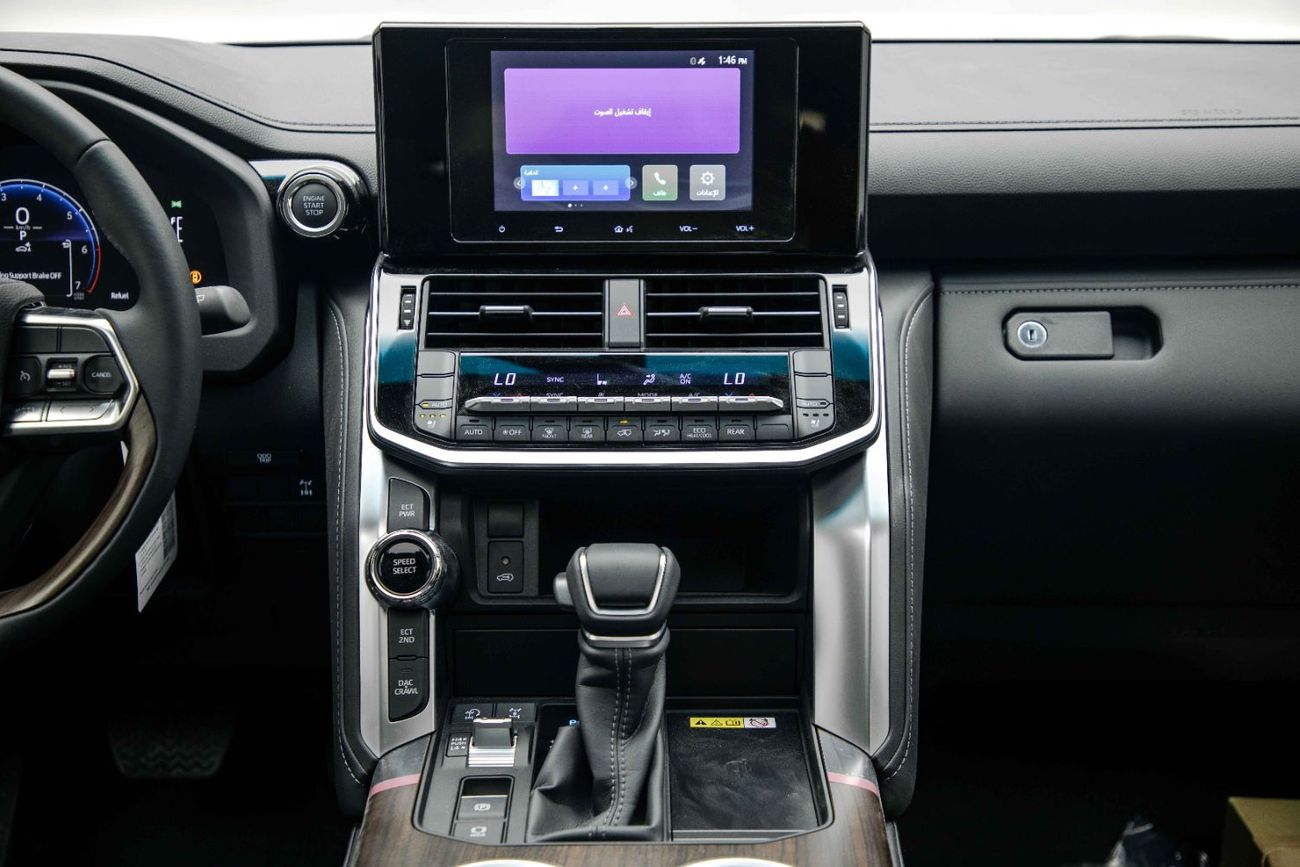 تويوتا لاند كروزر GXR 4.0L - Pearl White Inside Black | Export Only