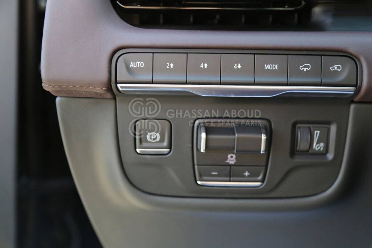 Cadillac Escalade 6.2L, Sport Platinum, Petrol, MY2023