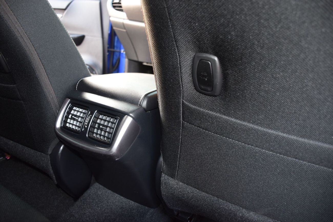 Toyota Hilux S GLX 2.8L AWD A/T