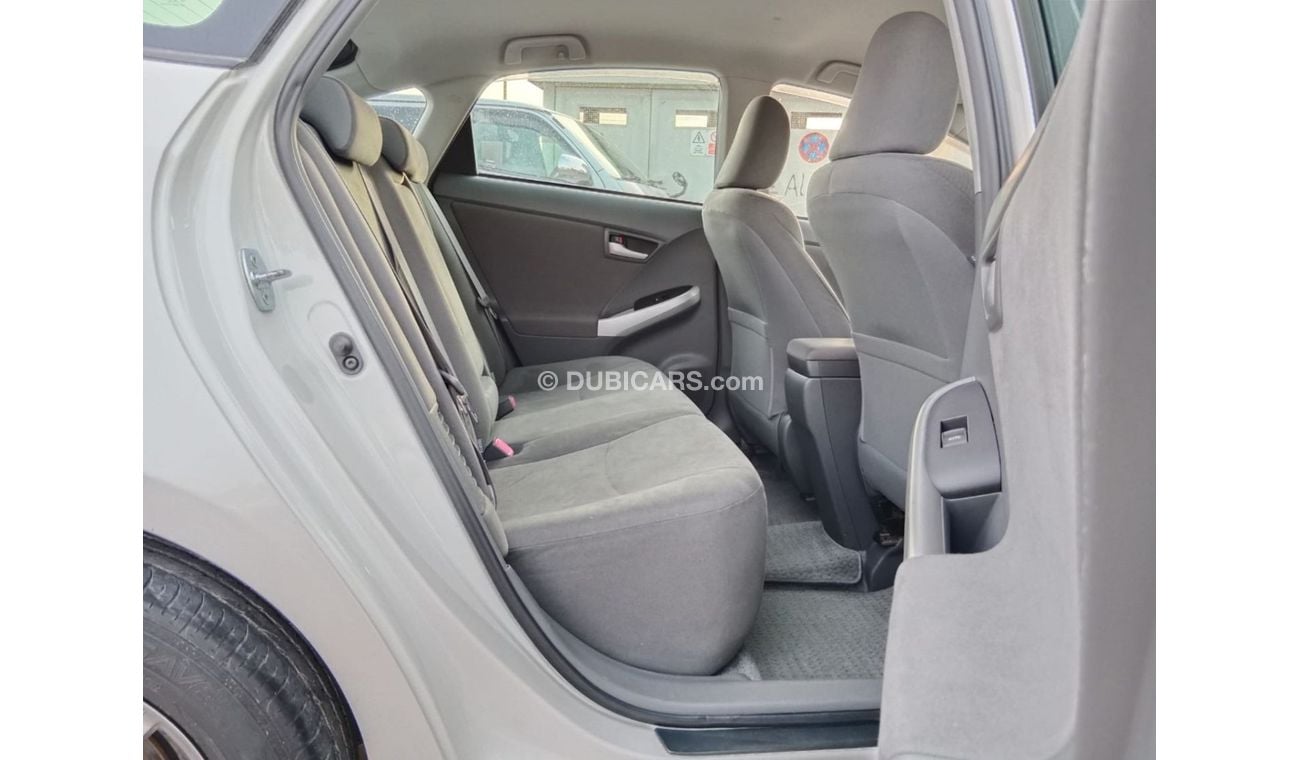 Toyota Prius TOYOTA PRIUS RIGHT HAND DRIVE (PM1593)