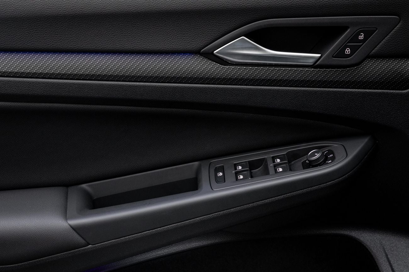 Volkswagen Golf Golf R | 3,173 P.M | 0% Downpayment | Volkswagen Warranty & Service