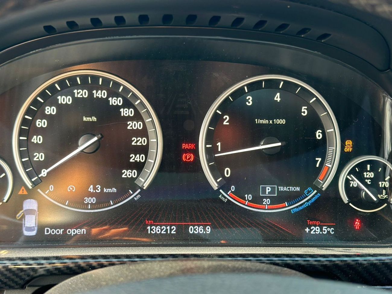 BMW 550i M Sport 4.4L (444 HP) M Sport 4.4L