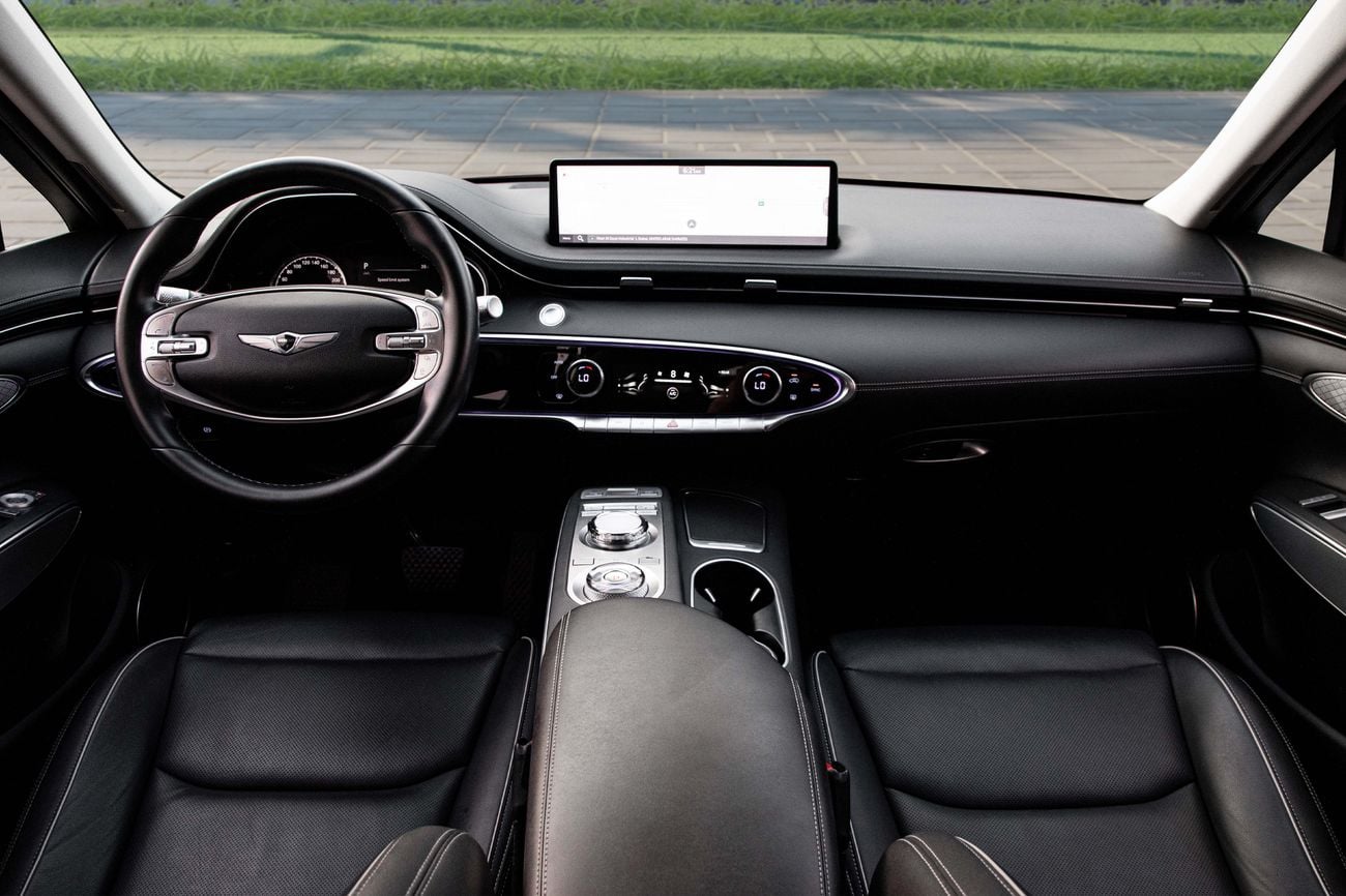 Genesis GV70 PRESTIGE GV70 Prestige | 2,546 P.M | 0% Downpayment | IMMACULATE!