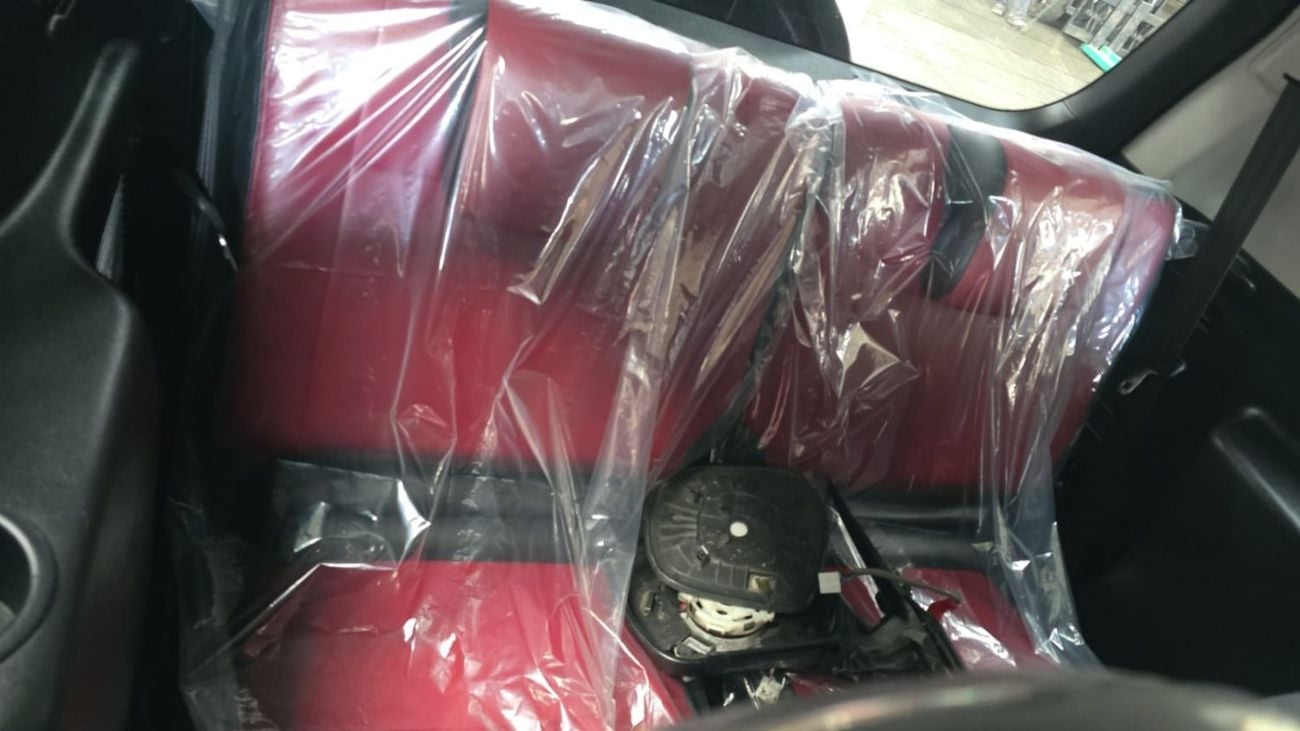 Toyota Prado DIESEL 2.8 LITER ,RIGHT HAND DRIVE