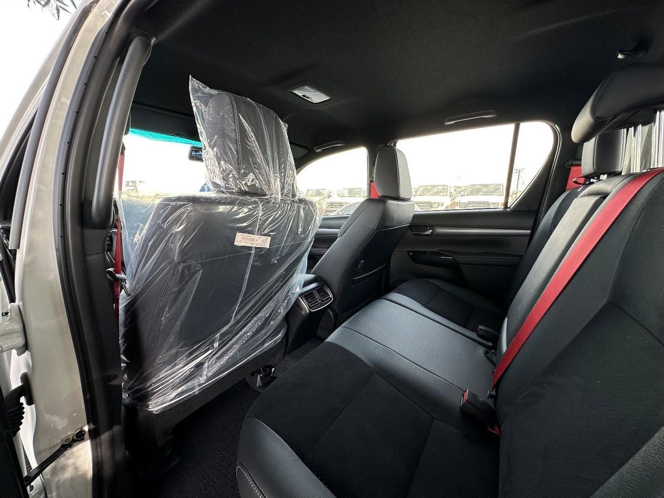 تويوتا هيلوكس GR Sport 4.0L