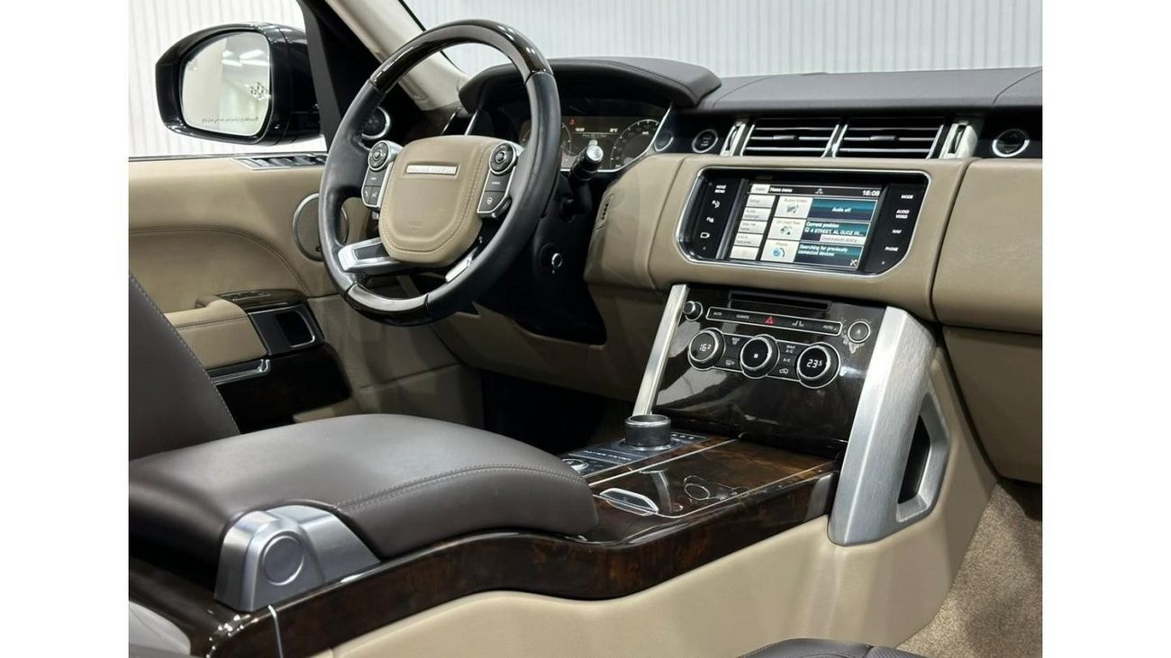 لاند روفر رينج روفر 2015 Range Rover Vogue Supercharged, Full Service History, Fully Loaded, Excellent Condition, GCC