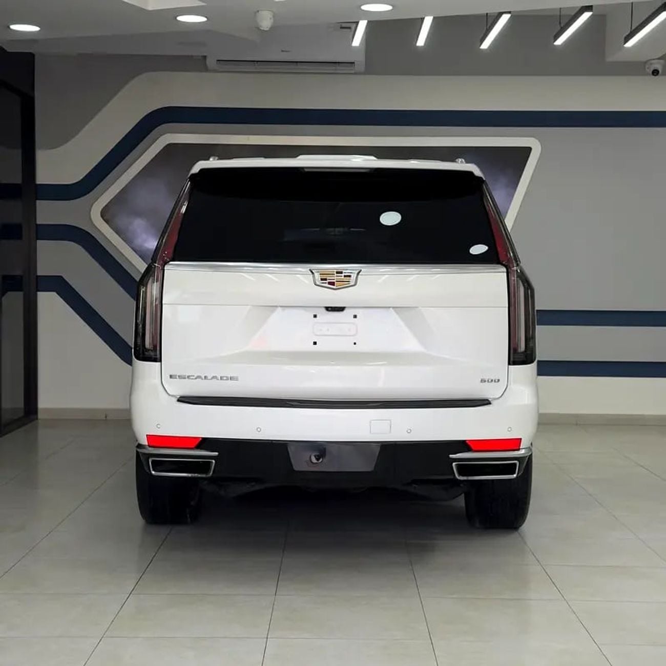 كاديلاك إسكالاد Premium Luxury 6.2L 4WD Premium Luxury