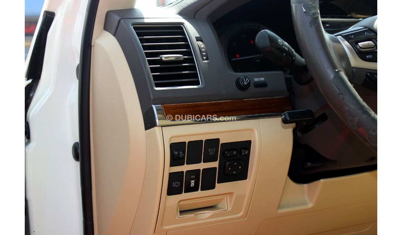 تويوتا لاند كروزر (2017) TOYOTA LAND CRUISER GXR V8 5.7, GCC