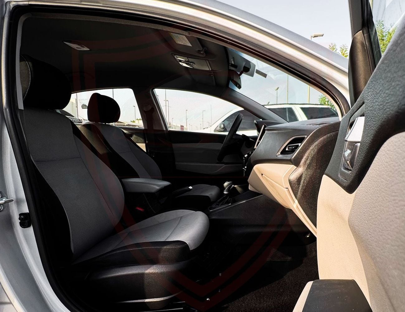 Hyundai Accent Hyundai Accent | 1.6 L | 2023 | GCC | Accident-Free | In Excellent Condition | 638 P.M